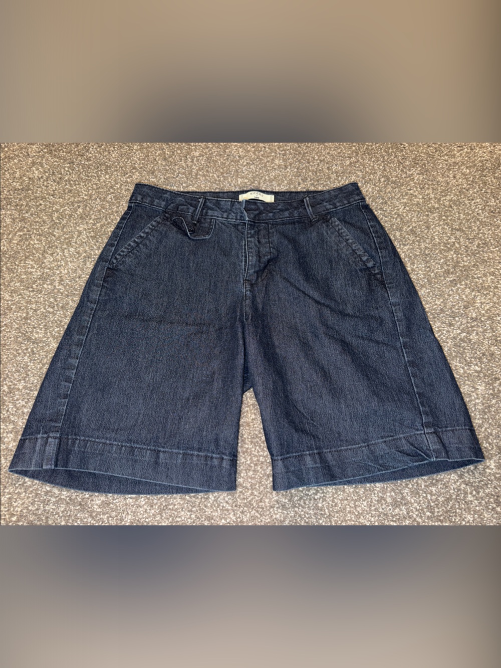 Women’s shorts Riders by Lee Dark Blue Denim size 6 ~7” inseam